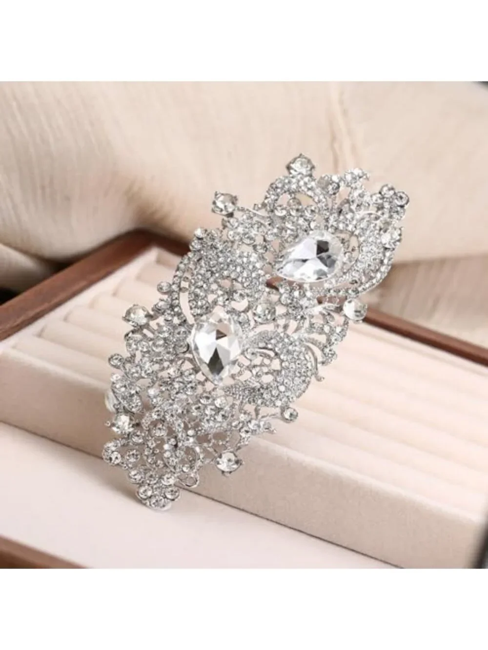 Stunning Austrian Crystal Flower Brooch - Elegant Wedding Accessory, 4.1 Inch